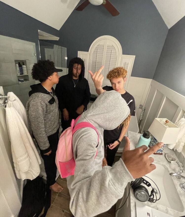 Meet Kill Santana, an inspiring artist that won’t stop blowing up with co-signs from iayze, destroy lonely, & more